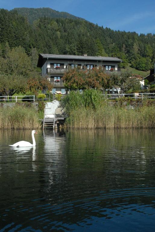 Gaestehaus Haerring Millstatt Exterior foto